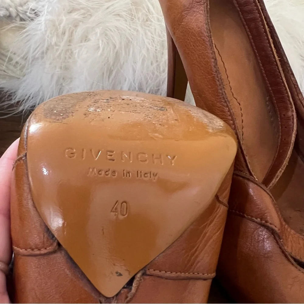Givenchy Tan Leather Stilettos - Picture 4 of 16